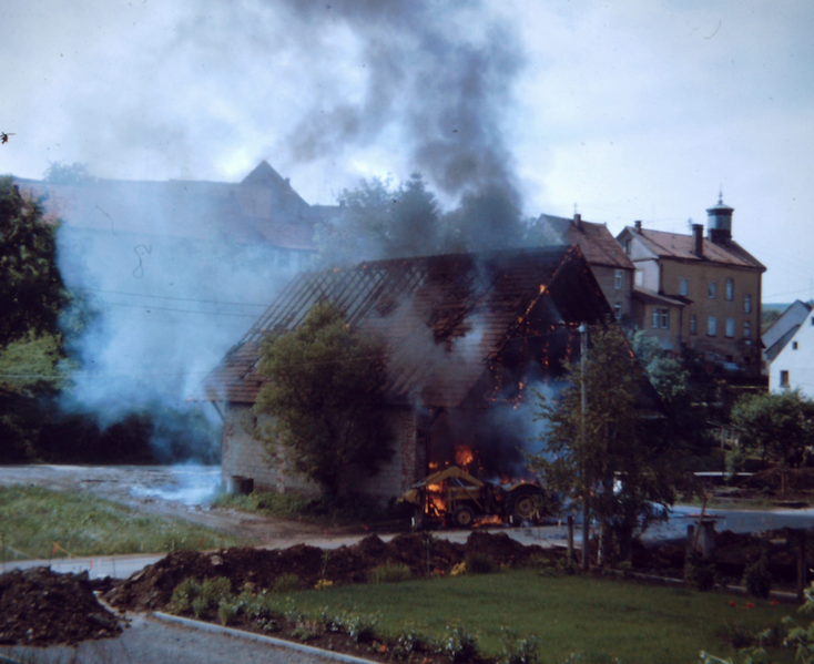 Datei:1971 Brand Maschinenschuppen.png