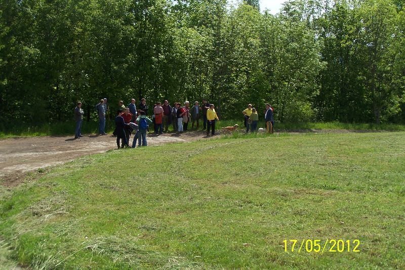 Datei:2012-Gemarkungswanderung 29.jpg