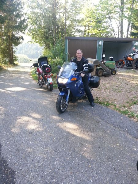 Datei:Motorradfreunde Hess.jpg