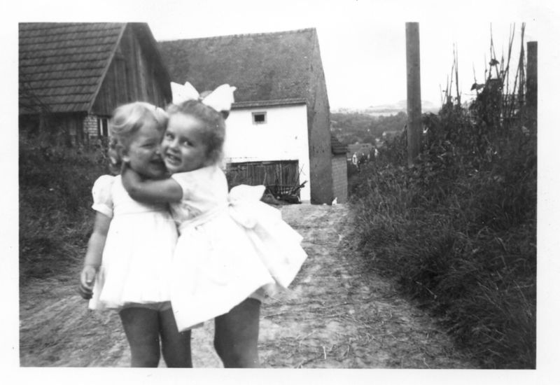 Datei:Oberer Mistweg (Seitenweg Matzenberg).jpg